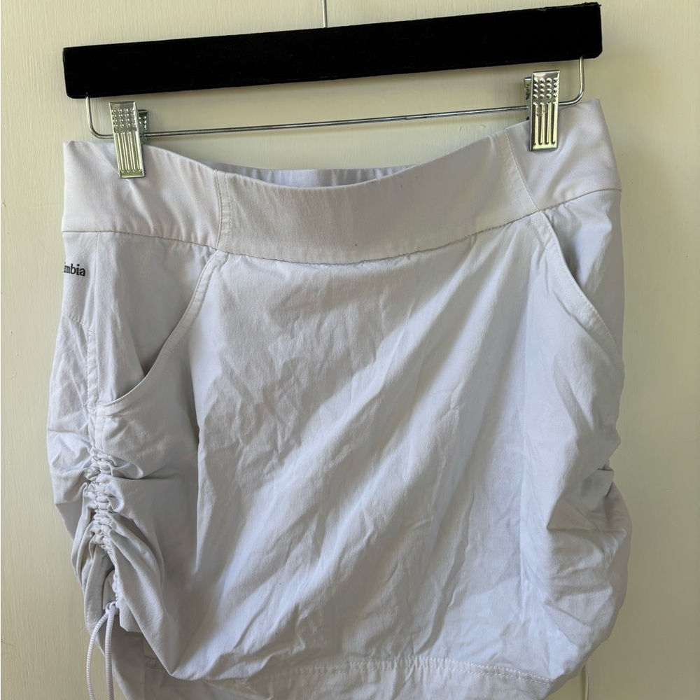 Columbia Women’s White Skort Outdoors Hiking